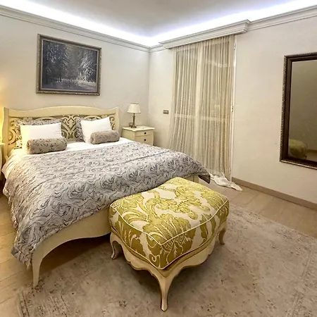 Diora Villa