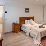 Villa Diora