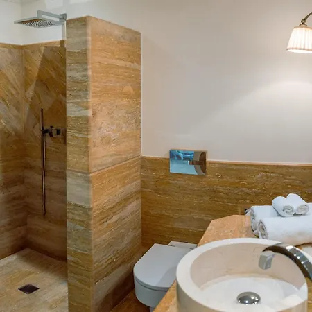 빌라 Diora 아데제