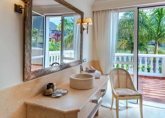 别墅 Diora 阿德耶